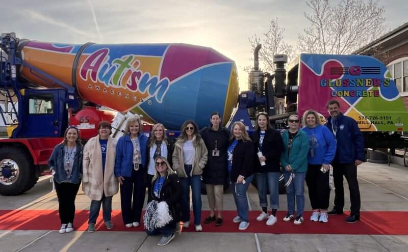 Robb Elementary raises awareness for Autism Awareness Month | News ...